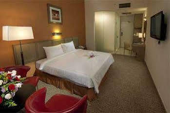 Sentral Pudu @ Centre / Bukit Bintang Hotel 3*